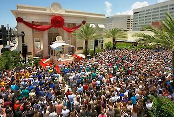 Scientology-Informationszentrum im Juli in Clearwater eröffnet